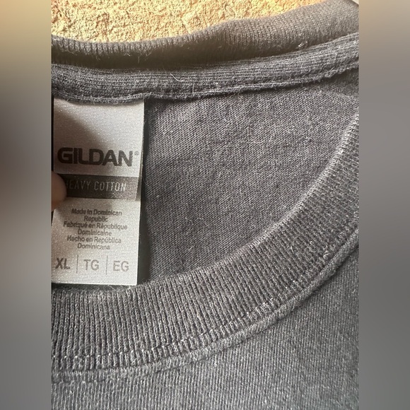 Gildan Charcoal Heavy Cotton T-Shirt - Picture 2 of 5